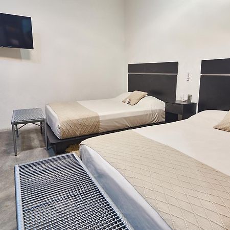Aura Hotel B&B Tlaquepaque Екстериор снимка