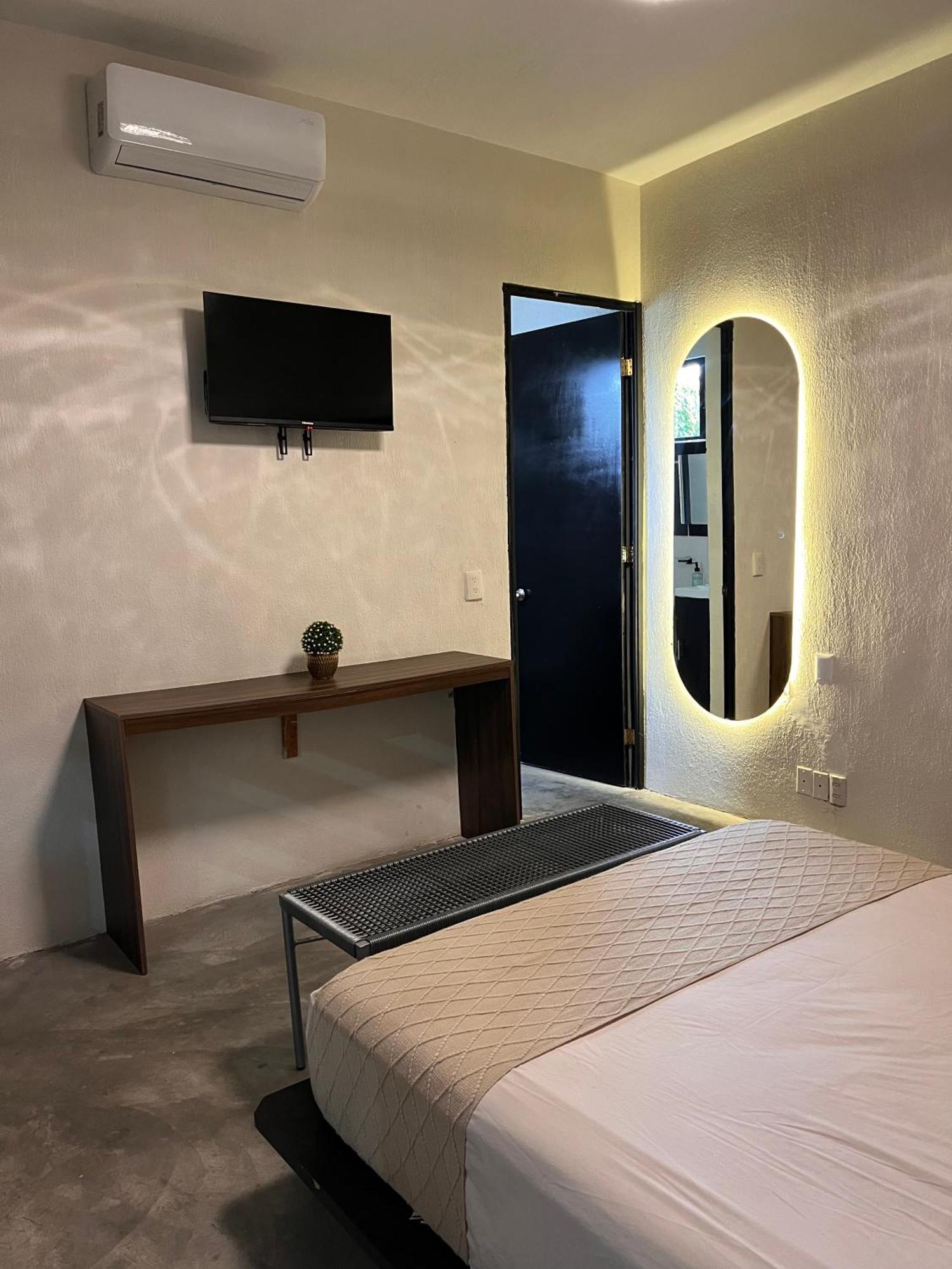 Aura Hotel B&B Tlaquepaque Екстериор снимка