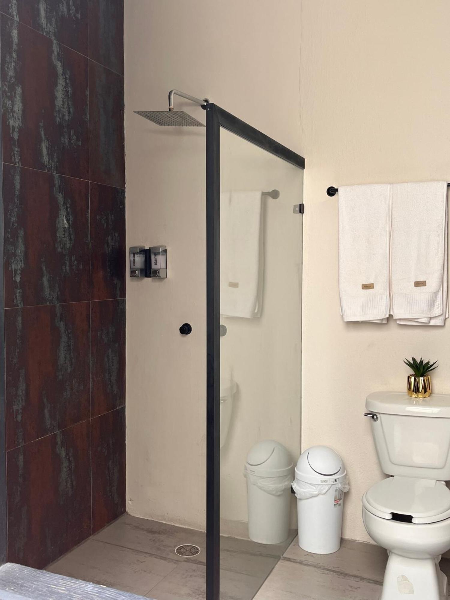 Aura Hotel B&B Tlaquepaque Екстериор снимка